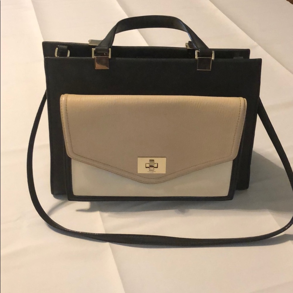 Kate spade shoulder bag. Nude white and black - Picture 1 of 4